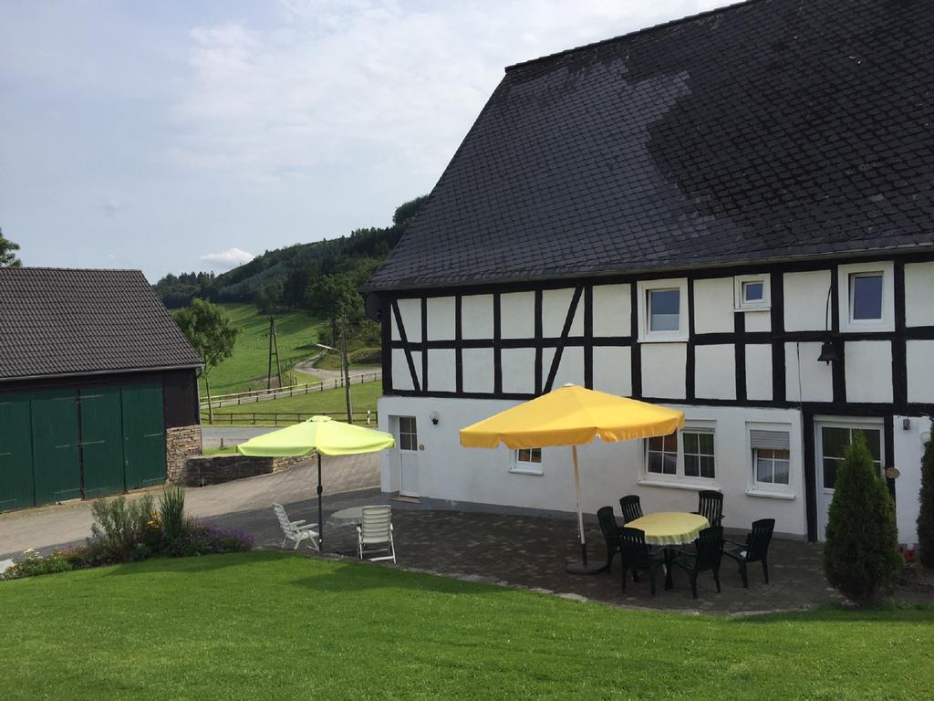 Ferienbauernhof Familie Stratmann Eslohe Exterior foto