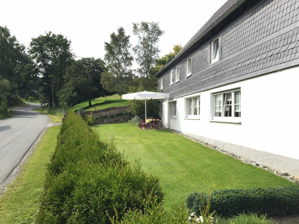 Ferienbauernhof Familie Stratmann Eslohe Exterior foto